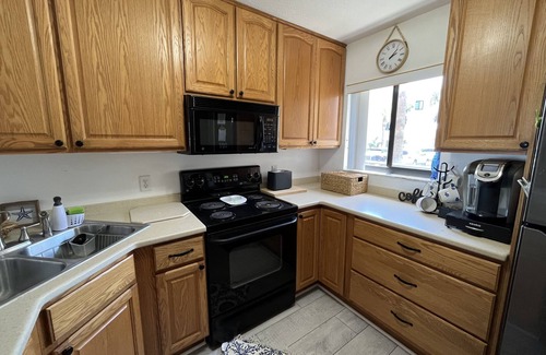 Crescent Beach Condo | Gorgeous OCEANFRONT 2 bedroom condo in Summerhouse
