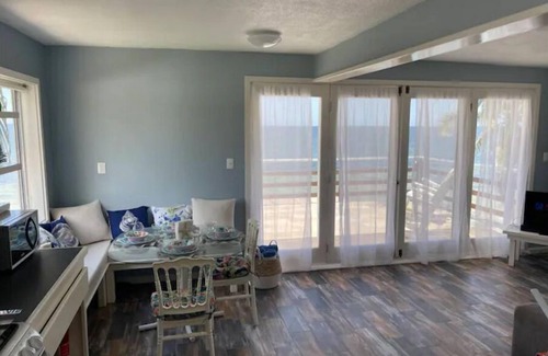 Santa Clara House | Gorgeous Oceanfront Villa La Solana I & II w/Pool