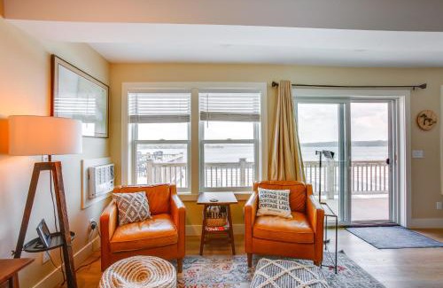 Onekama Apartment | Gorgeous Onekama Condo with Pool and Lake Access!