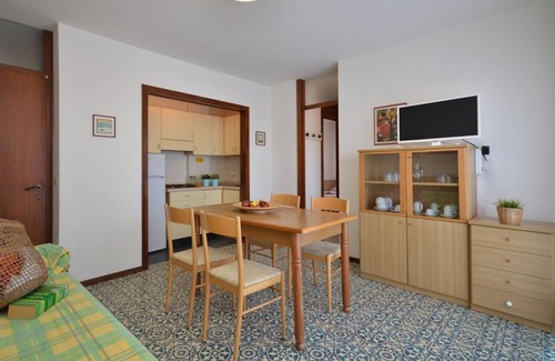 Bibione Lido del Sole Apartment | Gorgeous penthouse apartment in a modern seafront building