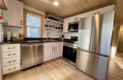 Lake Shore Cabin | Gorgeous private lake lot on Upper Gull for the perfect summer cabin getaway.