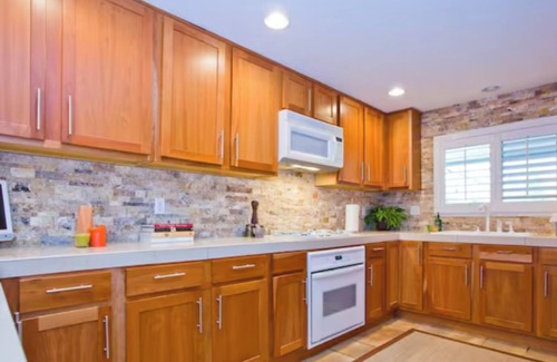 Athmar Park House | Gorgeous Ranch In The Heart Of Denver! Hot Tub! Great Big Private Patio!