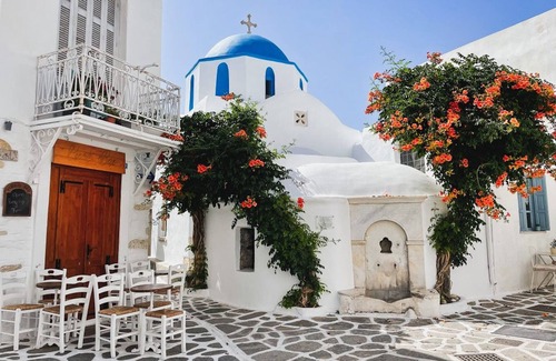 Exo Gonia Villa | Gorgeous Santorini Villa | 3 Bedrooms | Villa Illumi | Spacious Terrace with.