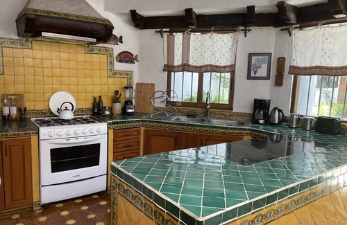 Rancho Cortes Villa | Gorgeous Spanish Colonial Style Villa w/heatable pool & high speed internet.
