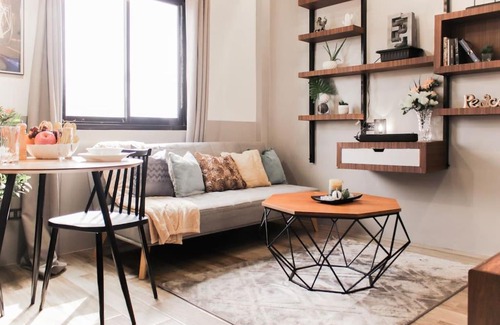 Antipolo Apartment | Gorgeous Studio Suite w/King size bed