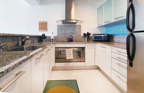 Beacon Hill Condo | Gorgeous Studio with Beautiful Views!