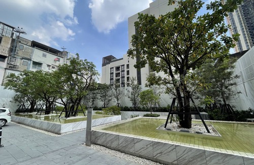 Thanon Phetchaburi Condo | Gorgeous condo in the heart of Bangkok, skytrain