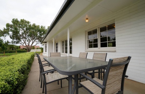 Hamilton House | Gorgeous two bedroom home with lake views!