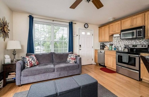 Winnisquam Condo | Gorgeous Waterfront Condo with Lake Access & Views