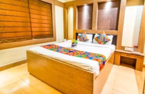 Sector II Hotel | Goroomgo Moon Residency 2 Kolkata Near Bus Stand " Excellent Service Recommended & Couple Friendly "