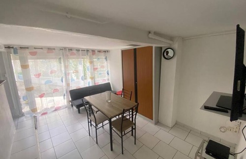 Perinet Apartment | GOSIER STUDIO À 1,7 KM DES PLAGES