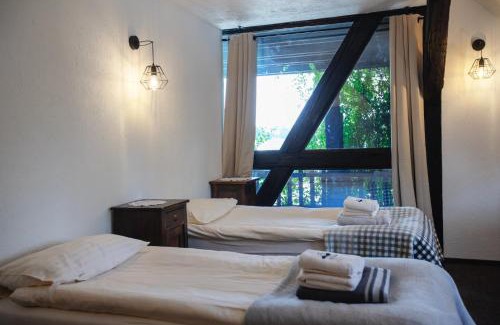 Rydzewo Bed & Breakfast | Gospoda pod Czarnym Łabędziem
