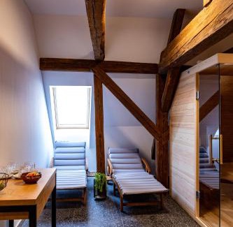 Dobrna Hotel | Gostišče Pod Kostanji