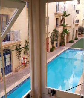 Ghajnsielem Apartment | Gozo Ghajnsielem Apartment with large pool