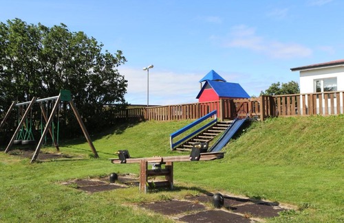 Reykholt Villa | Grímsstaðir holiday home - Family friendly