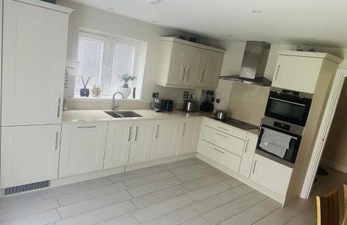 Bordon House | GR8 Home