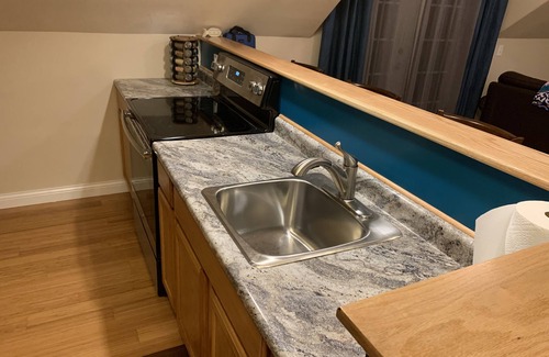 Frankfort Apartment | Grace Sunset Suite