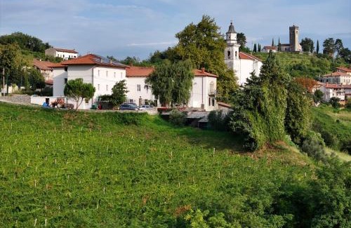 Kojsko Bed & Breakfast | Grad Kojsko