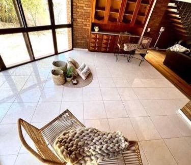 Mendoza House | Gran casa corazón de Mendoza