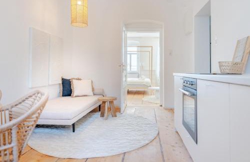 Sankt Polten Apartment | Gran.Suite - Central Station