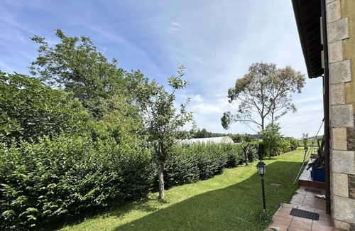 Guemes House | Gran villa con jardín - Villa El Quejigal 13800