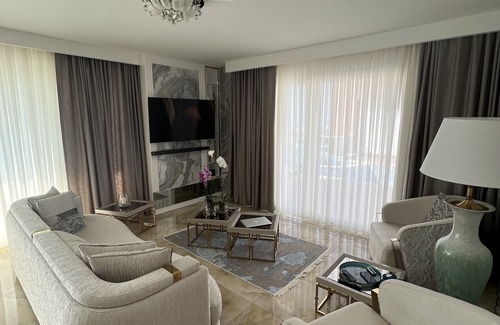 Seki Villa | Granada villa with private pool and garden