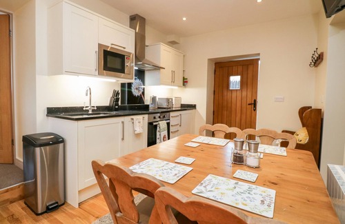 Newland Near Ulverston Cottage | Granary