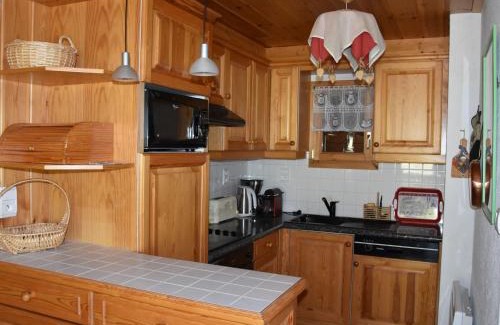 Champagny-en-Vanoise Apartment | Grand 5 pièces proche télécabine, garage et cheminée - FR-1-464-207