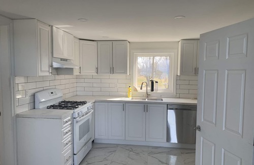 Dashwood House | Grand Bend Lake Front House with lake access and hot tub. Pet frinedly