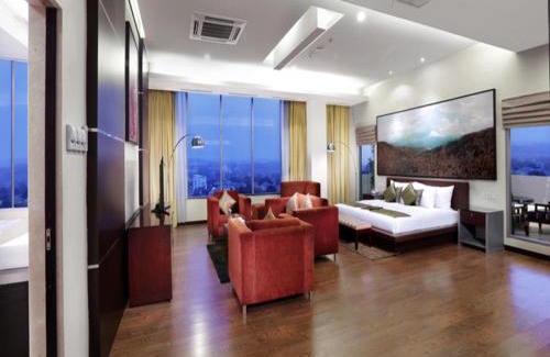 Semarang Hotel | Grand Candi Hotel