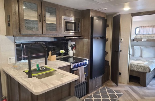 Williams RV Rental | Grand Canyon RV Glamping