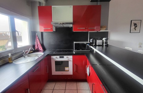 La Varenne Saint-Hilaire Apartment | Grand Duplex Near Paris & RER A - 6 travellers
