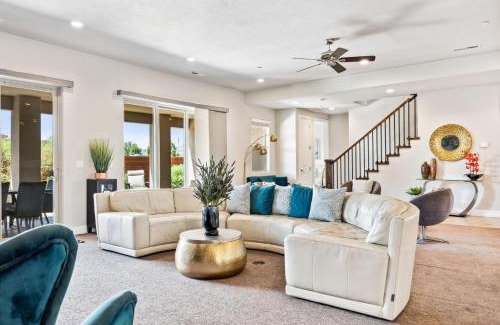 Santa Clara House | Grand Elite Retreat home