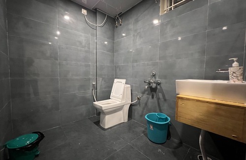 Electronics City Hotel | grand falcon