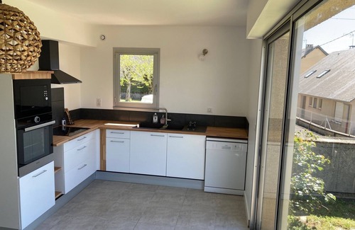 Bozouls House | Grand Gîte Entièrement Rénové au Cœur de Bozouls