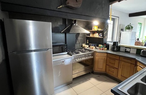 Cavron-Saint-Martin Cottage | Grand Gîte (62) with sauna & whirlpool bath -15 pers.