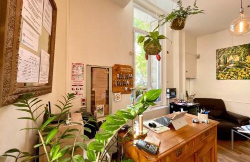 Salon-de-Provence Hotel | Grand Hôtel De La Poste