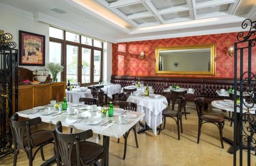 Tepatitlan de Morelos Hotel | Grand Hotel Tepatitlán