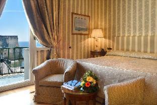 San Ferdinando Hotel | Grand Hotel Vesuvio