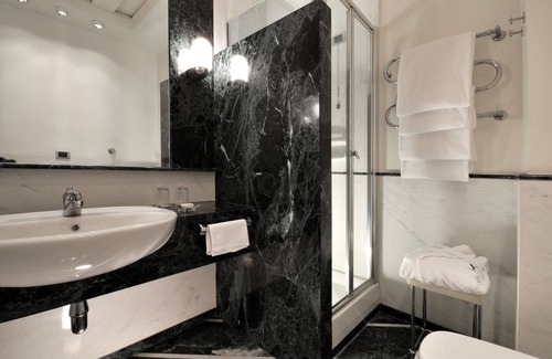 San Ferdinando Hotel | Grand Hotel Vesuvio