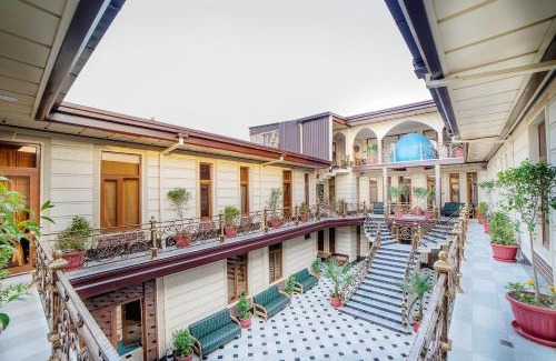 Bukhara Province Hotel | Grand House