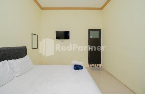 Paciran Hotel | Grand Kencana Guesthouse Syariah near Wisata Bahari Lamongan