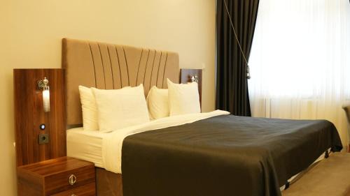 Cinarcik Hotel | Grand Krone Hotel