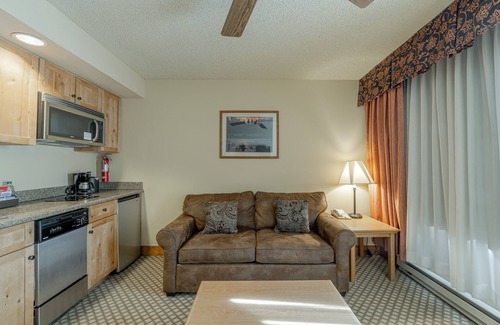 Crested Butte Condo | Grand Lodge Condo In The Heart Of Mt Crested Butte 1 Bedroom Condo - No Cleaning Fee! by RedAwning