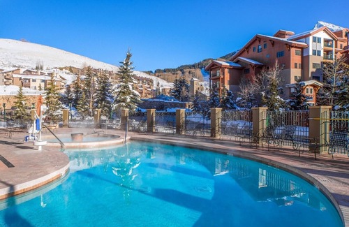 Crested Butte Condo | Grand Lodge Condo In The Heart Of Mt Crested Butte 1 Bedroom Condo - No Cleaning Fee! by RedAwning