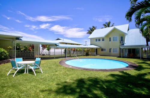 Hakalau House | Grand Melemele home