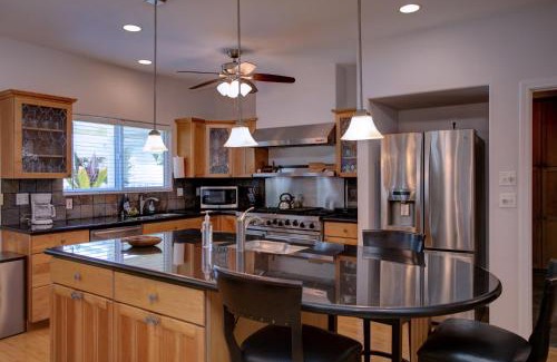 Hakalau House | Grand Melemele home