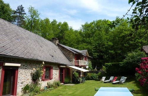 Espartignac House | Grand MOULIN Restored In Beautiful Green Space, Near Uzerche