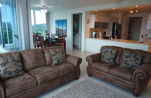 Playa Bonita Village Condo | Grand Panoramic Ocean View Property in Panama