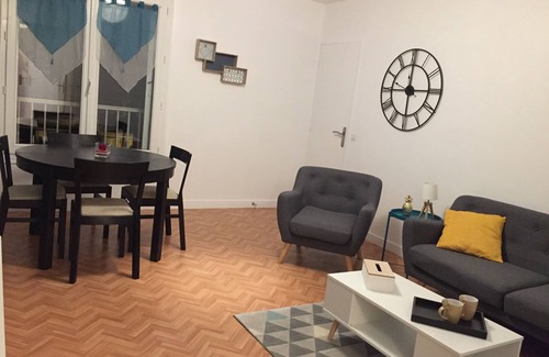 Chateauroux Apartment | Grand Parc Apartment - 65m2 - 2 Bedrooms